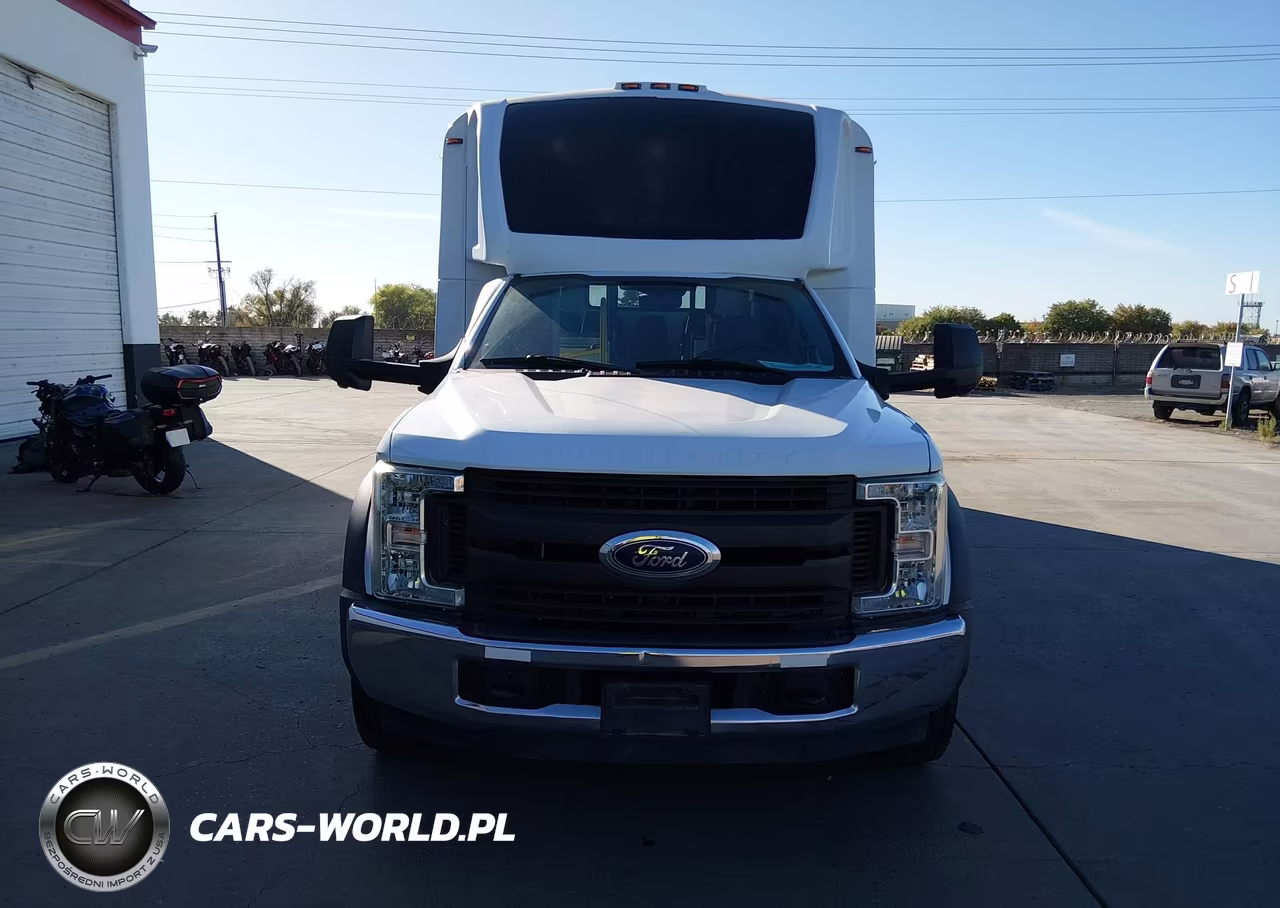 2017 Ford F-550 Chassis Xl VIN:1FDAF5GY8HEF22378 - 6