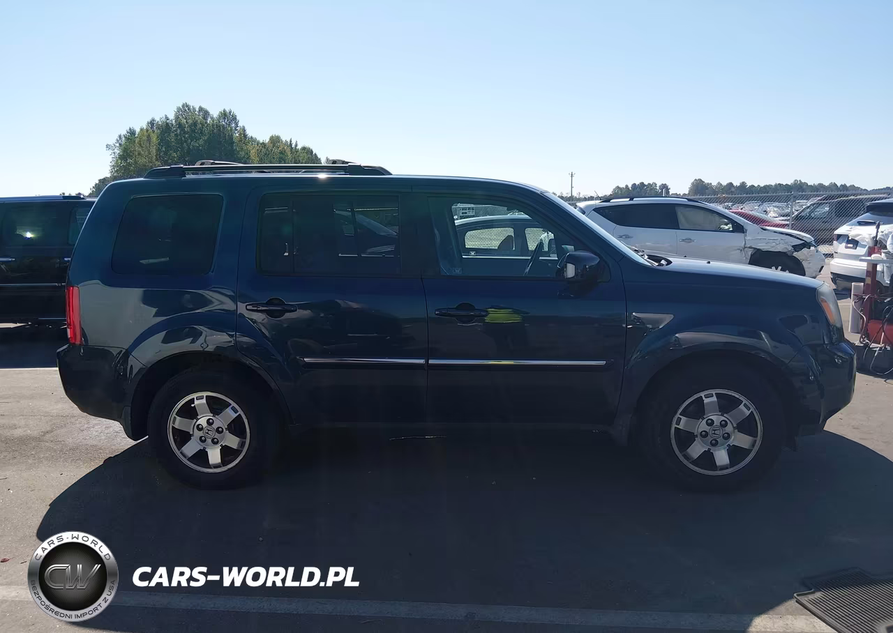 2010 Honda Pilot Touring VIN:5FNYF4H98AB040356 - 13