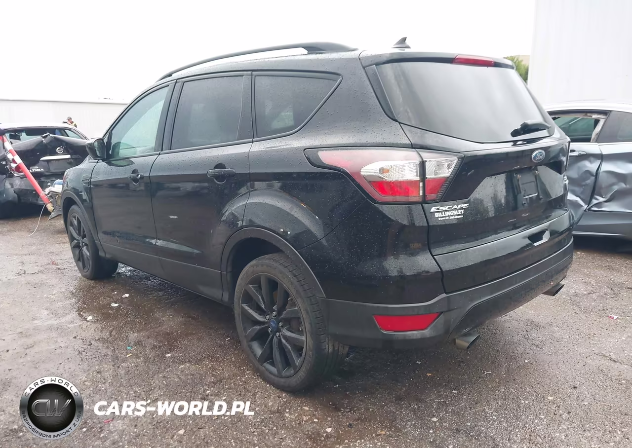 2018 Ford Escape Se VIN:1FMCU0GDXJUB47992 - 3