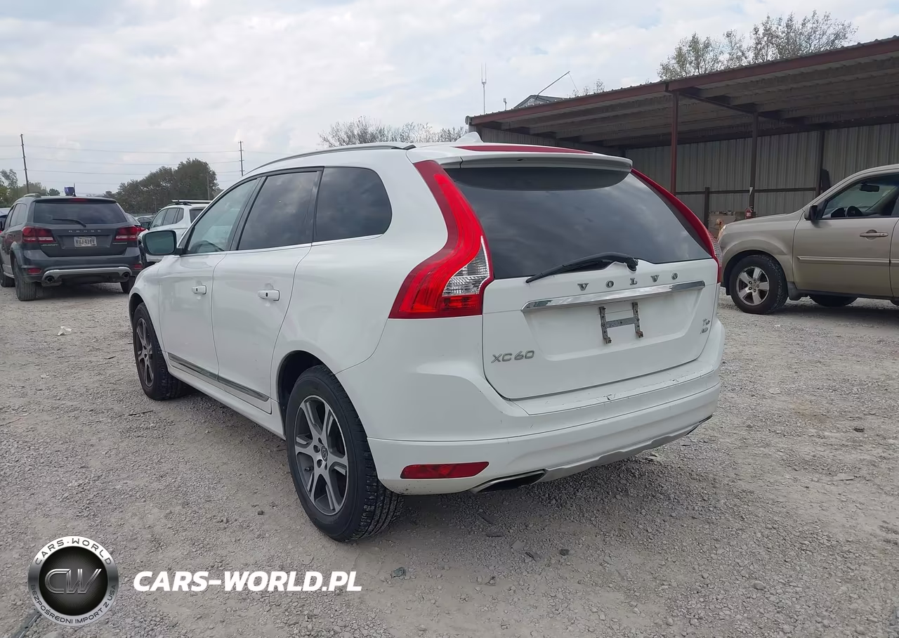 2014 Volvo Xc60 T6 R-Design VIN:YV4902DZ9E2503532 - 3