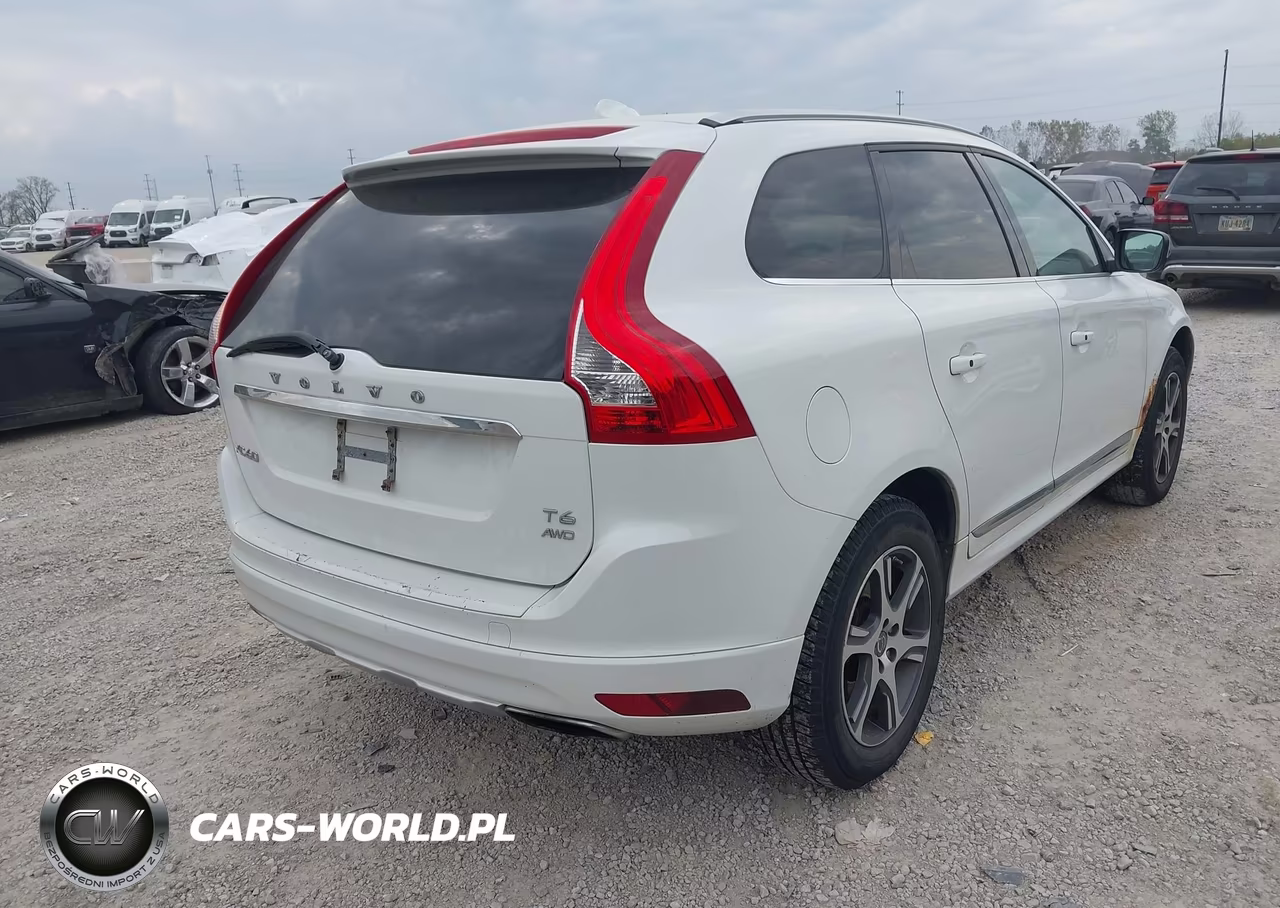 2014 Volvo Xc60 T6 R-Design VIN:YV4902DZ9E2503532 - 4