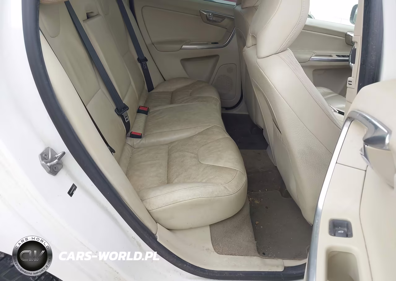 2014 Volvo Xc60 T6 R-Design VIN:YV4902DZ9E2503532 - 8