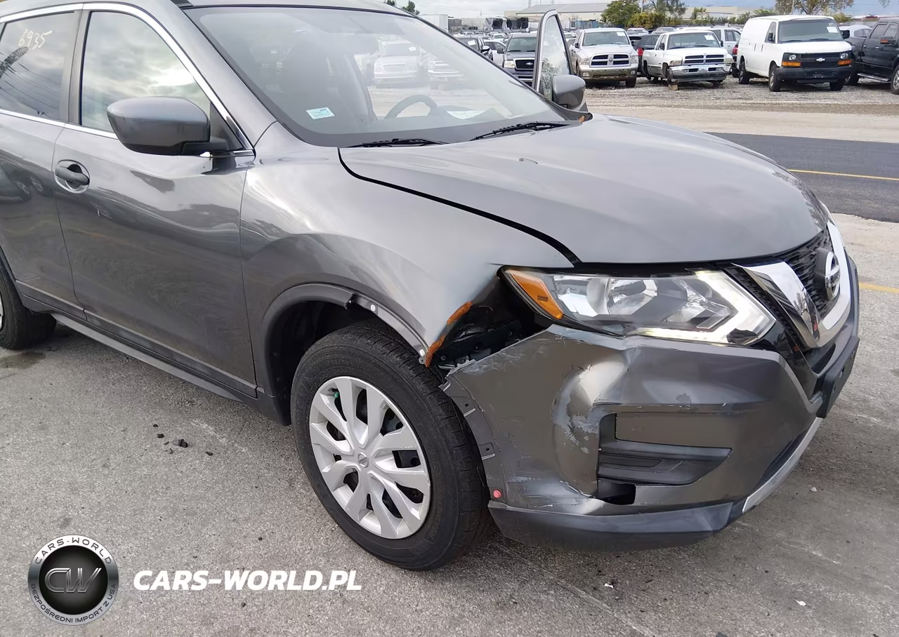 2017 Nissan Rogue S VIN:5N1AT2MM4HC732030 - 6