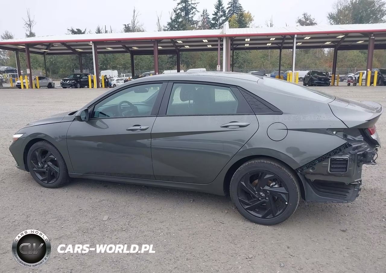 2026 Hyundai Elantra Sel Sport VIN:KMHLM4DG5TU247989 - 15