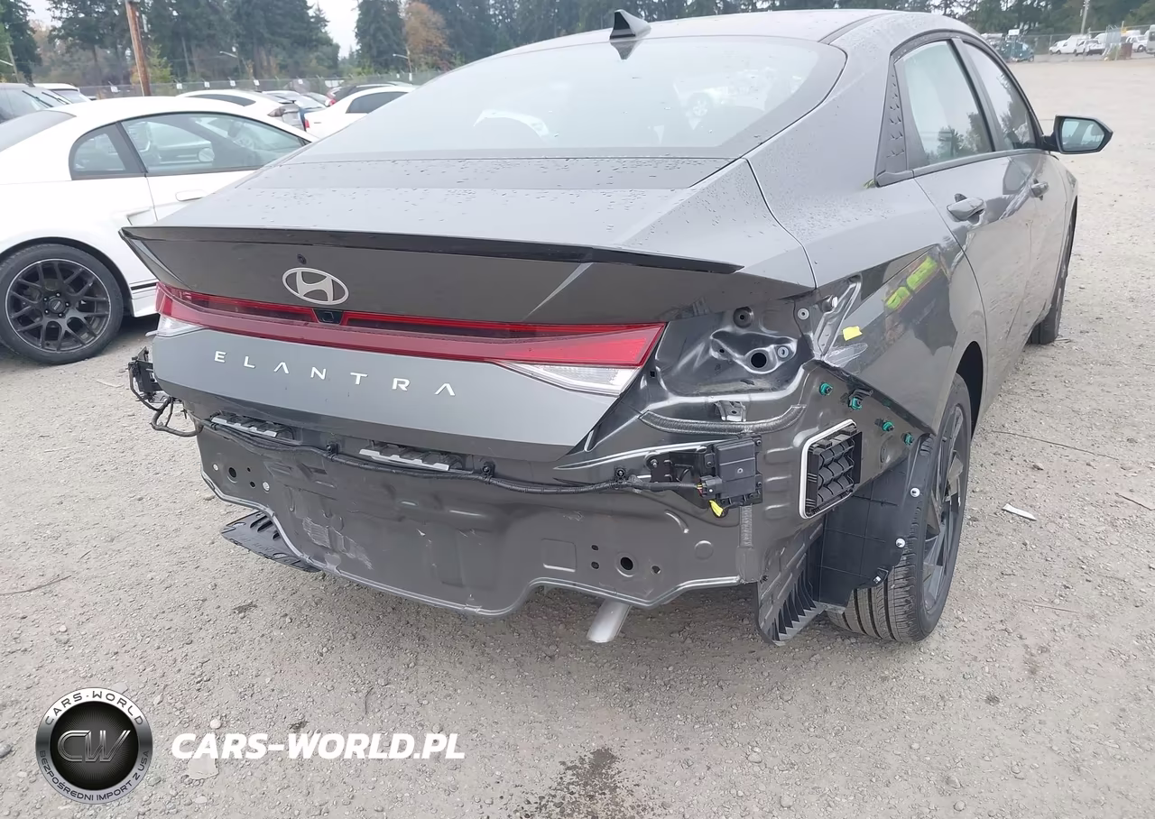 2026 Hyundai Elantra Sel Sport VIN:KMHLM4DG5TU247989 - 18