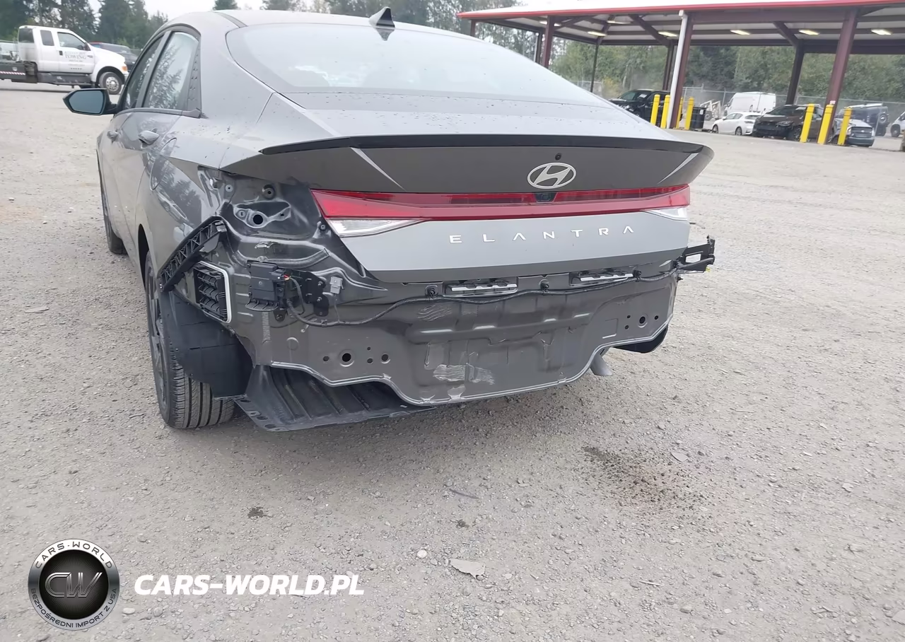 2026 Hyundai Elantra Sel Sport VIN:KMHLM4DG5TU247989 - 6