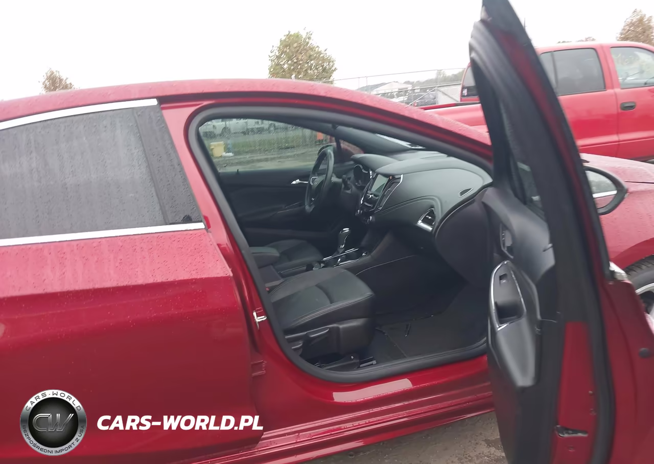 2017 Chevrolet Cruze Premier Auto VIN:3G1BF6SM5HS540127 - 5