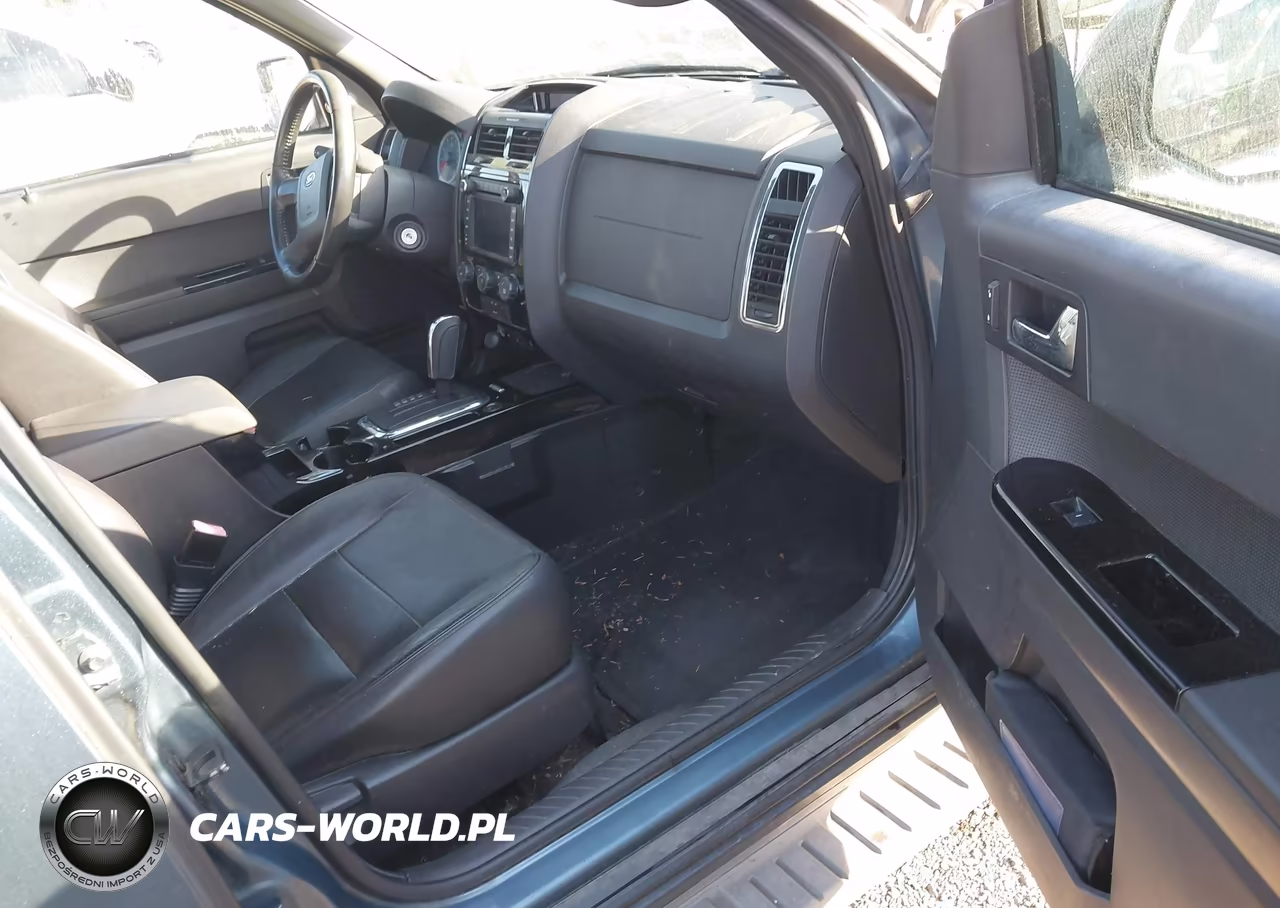 2010 Ford Escape Limited VIN:1FMCU9EG5AKC69057 - 5