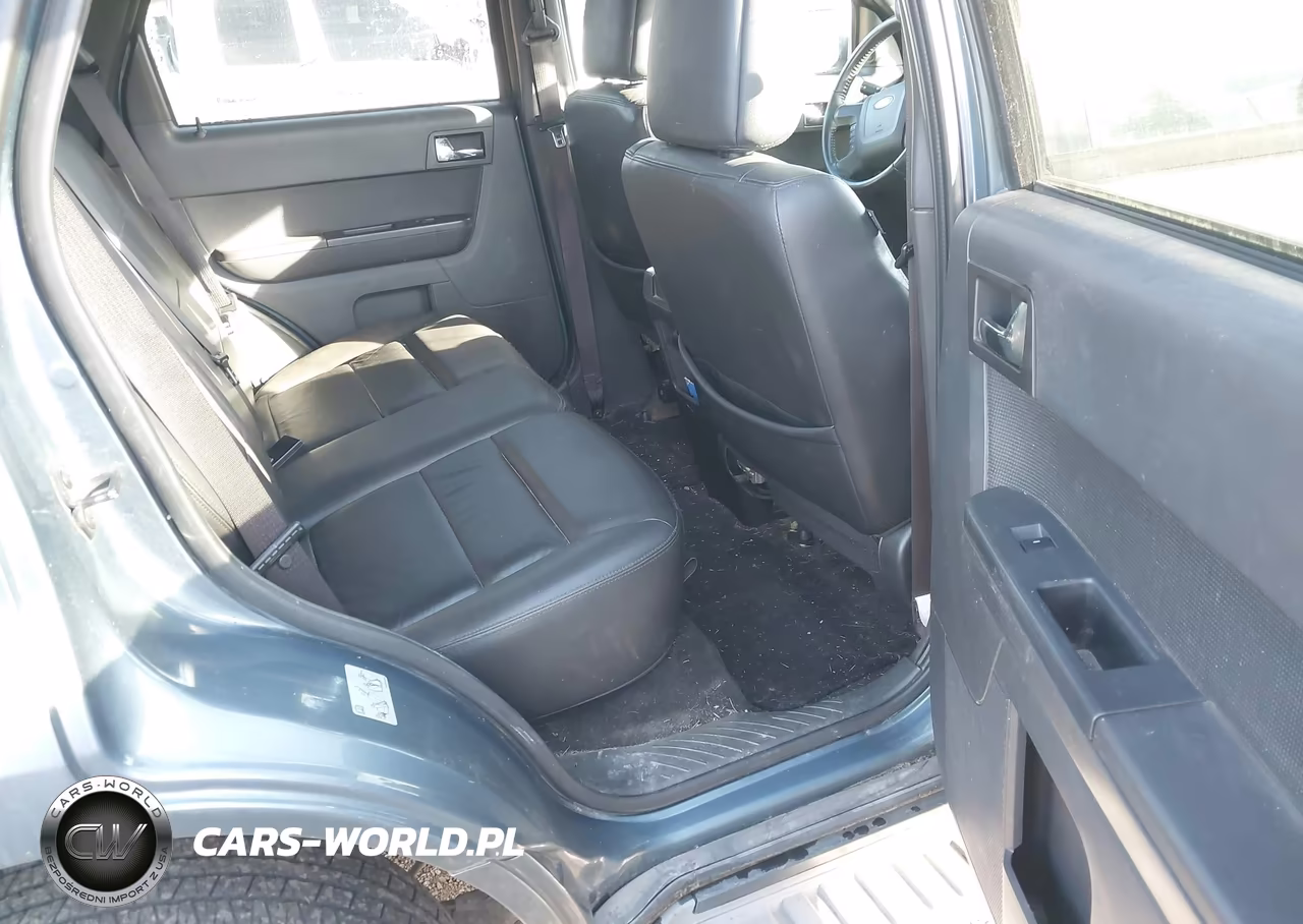 2010 Ford Escape Limited VIN:1FMCU9EG5AKC69057 - 8