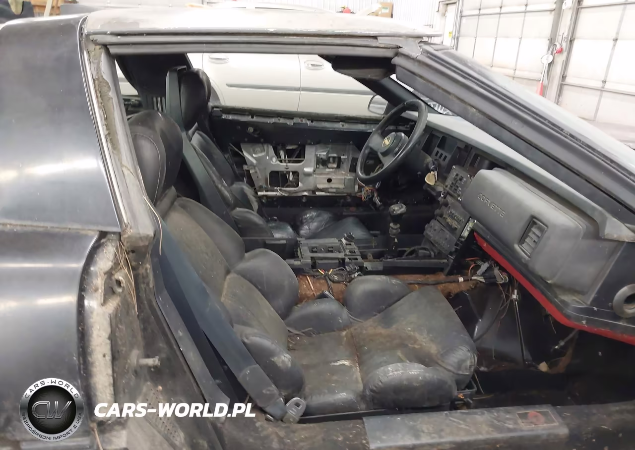 1988 Chevrolet Corvette VIN:1G1YY218XJ5119683 - 5