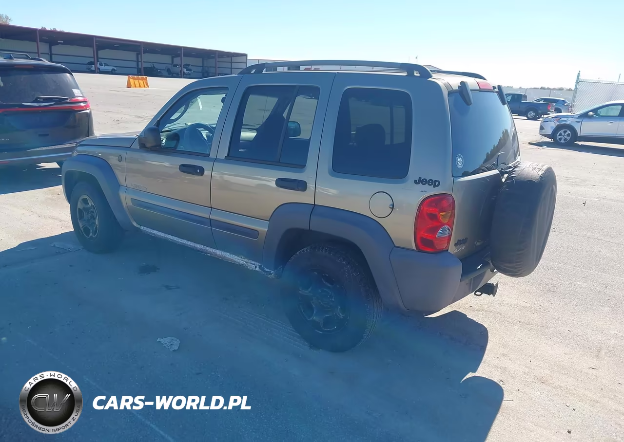 2004 Jeep Liberty Sport VIN:1J4GL48K44W221746 - 3