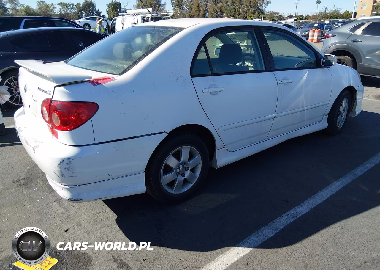 2007 Toyota Corolla S VIN:1NXBR32E17Z828632 - 4