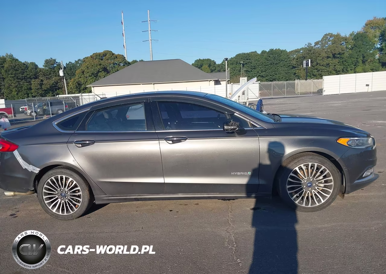 2017 Ford Fusion Hybrid Titanium VIN:3FA6P0RU3HR359761 - 13
