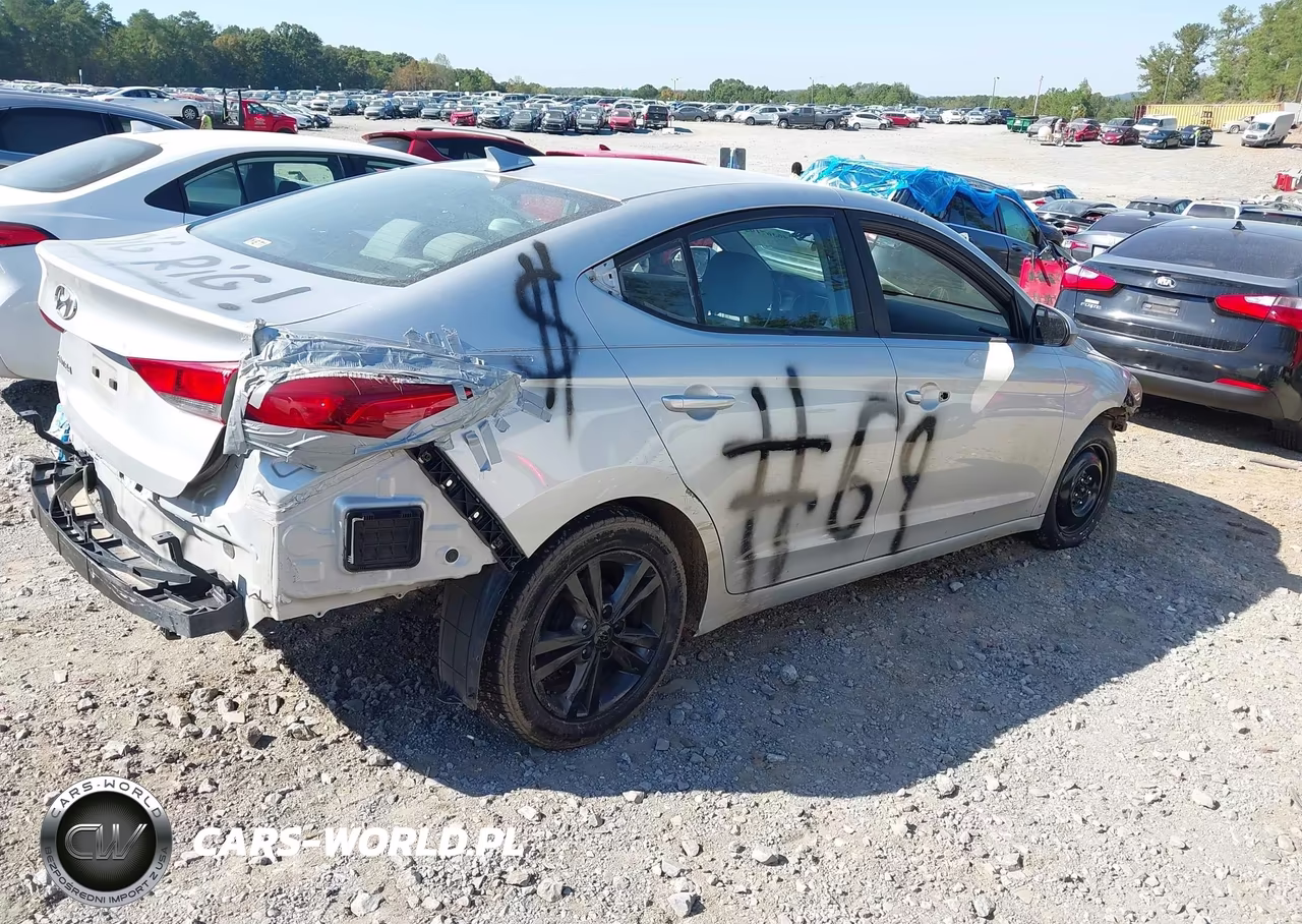 2017 Hyundai Elantra Se VIN:5NPD84LF3HH049774 - 4