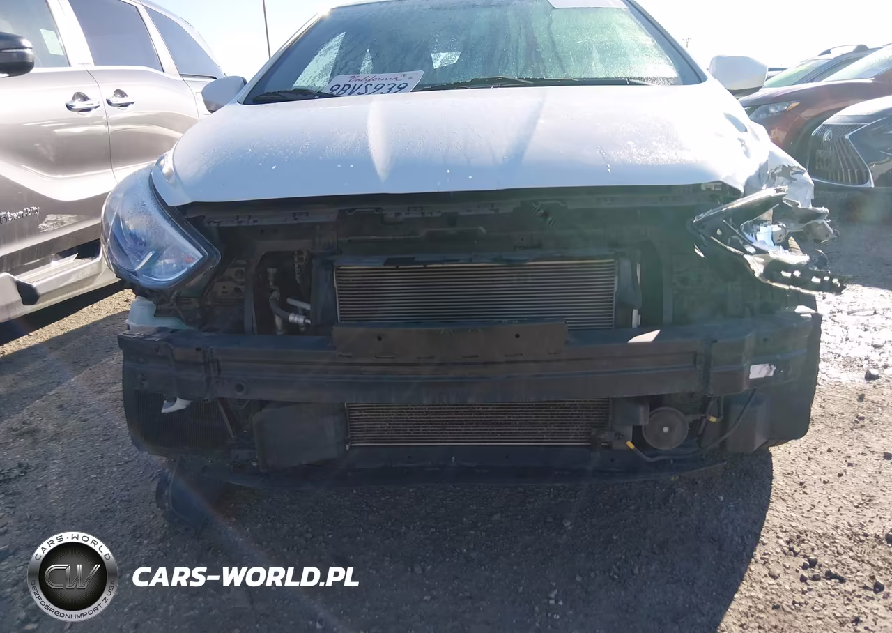 2017 Hyundai Accent Value Edition VIN:KMHCT4AE3HU364130 - 13