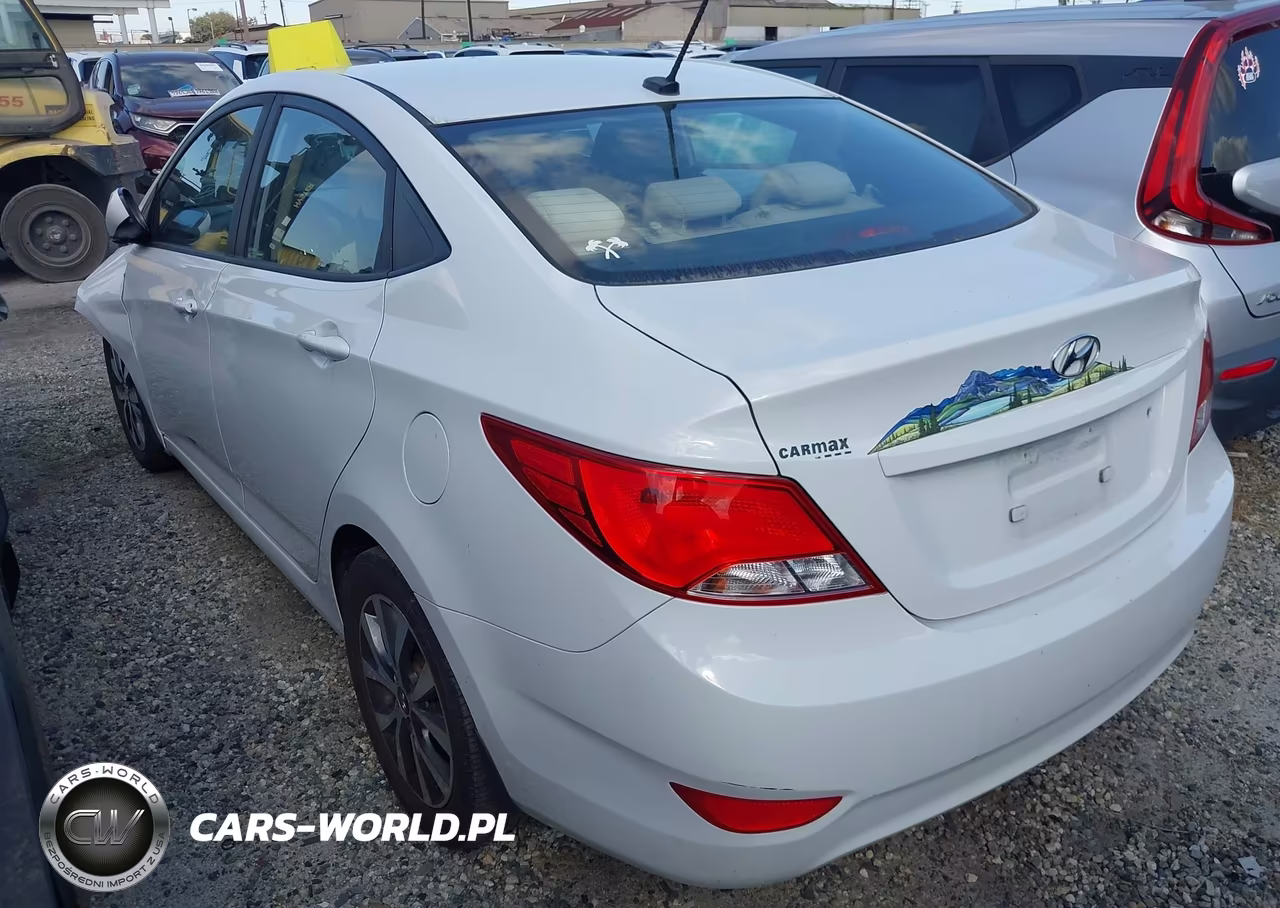 2017 Hyundai Accent Value Edition VIN:KMHCT4AE3HU364130 - 3