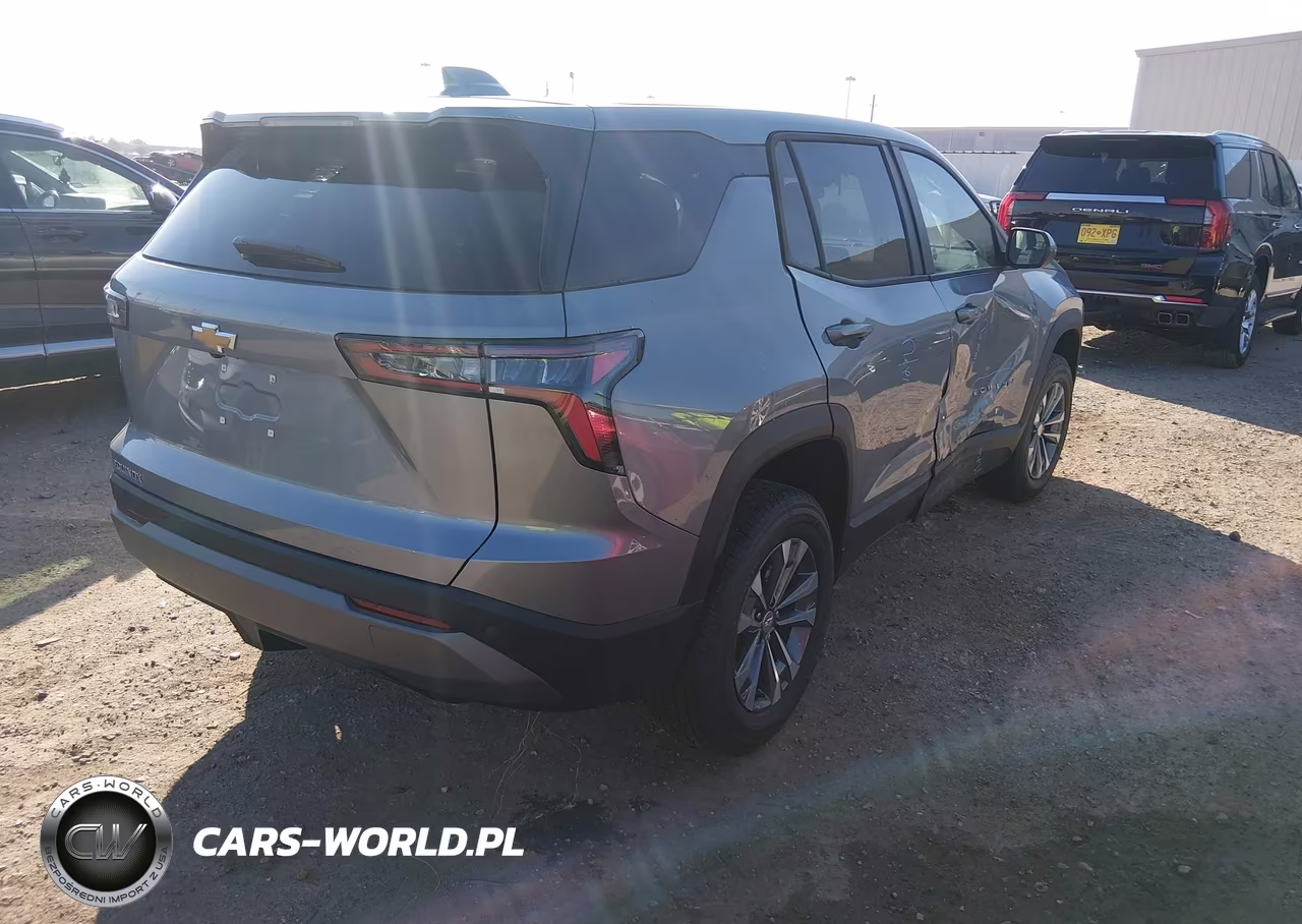 2027 Chevrolet Equinox VIN:3GNARHEG2VL117336 - 4