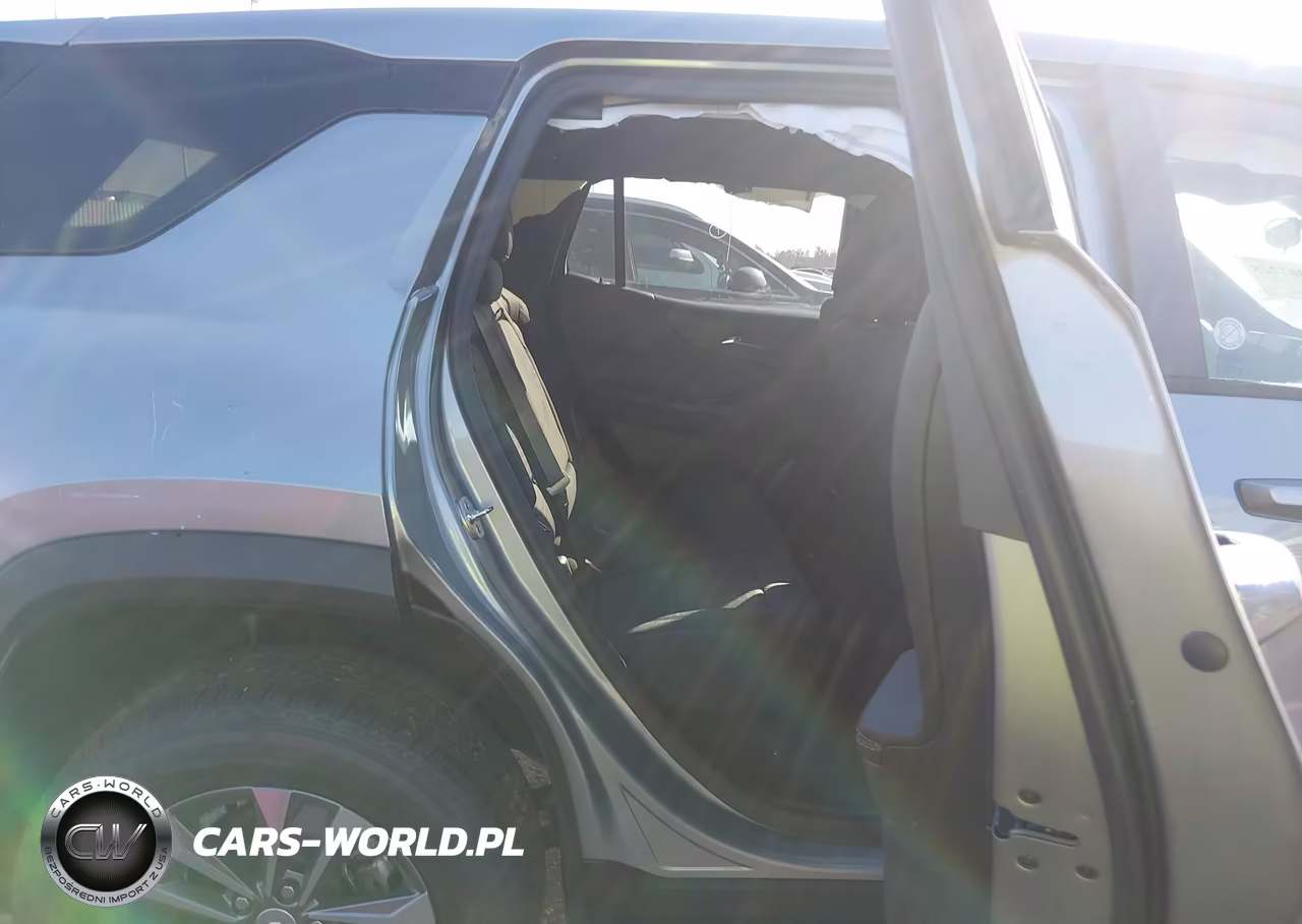 2027 Chevrolet Equinox VIN:3GNARHEG2VL117336 - 8