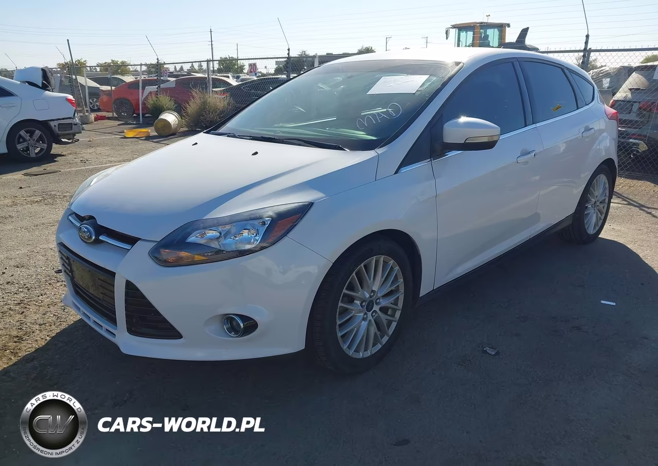 2013 Ford Focus Titanium VIN:1FADP3N22DL335585 - 2
