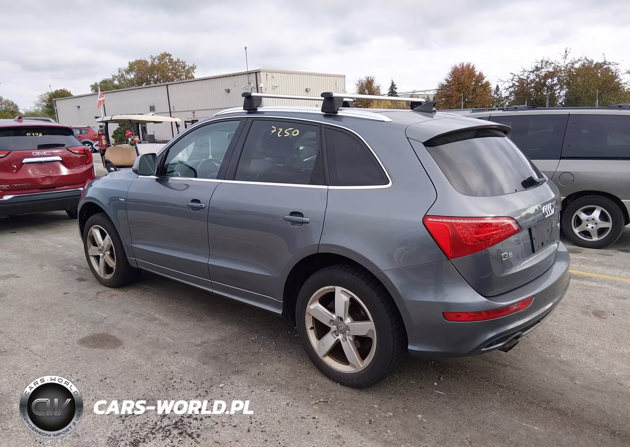 2012 Audi Q5 3.2 Premium VIN:WA1WKAFP8CA002036 - 3