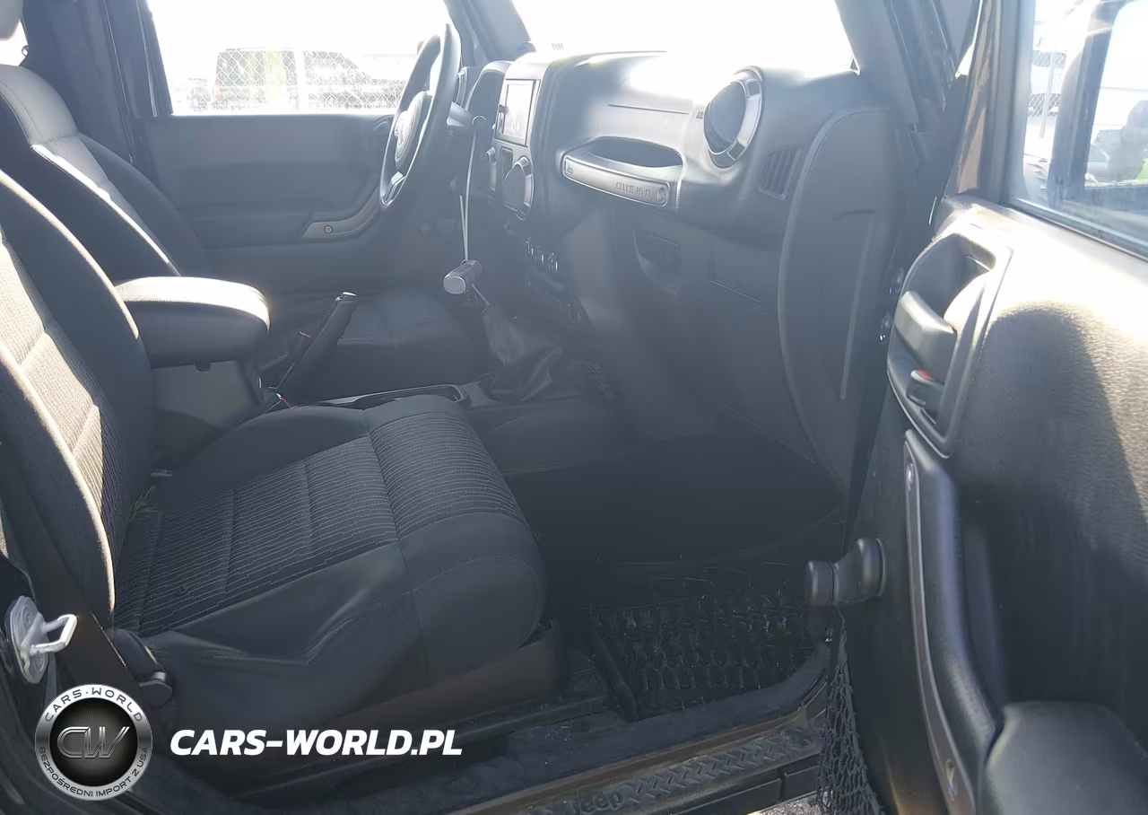2012 Jeep Wrangler Sport VIN:1C4AJWAG2CL270138 - 5