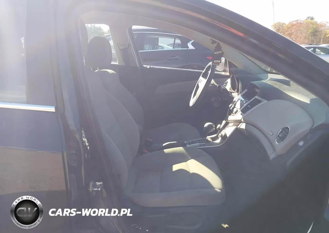 2016 Chevrolet Cruze Limited 1Lt Auto VIN:1G1PE5SB5G7126277 - 5