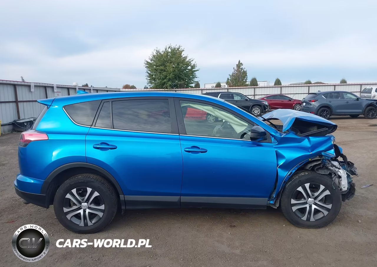 2018 Toyota Rav4 Le VIN:JTMBFREV9JJ224055 - 14
