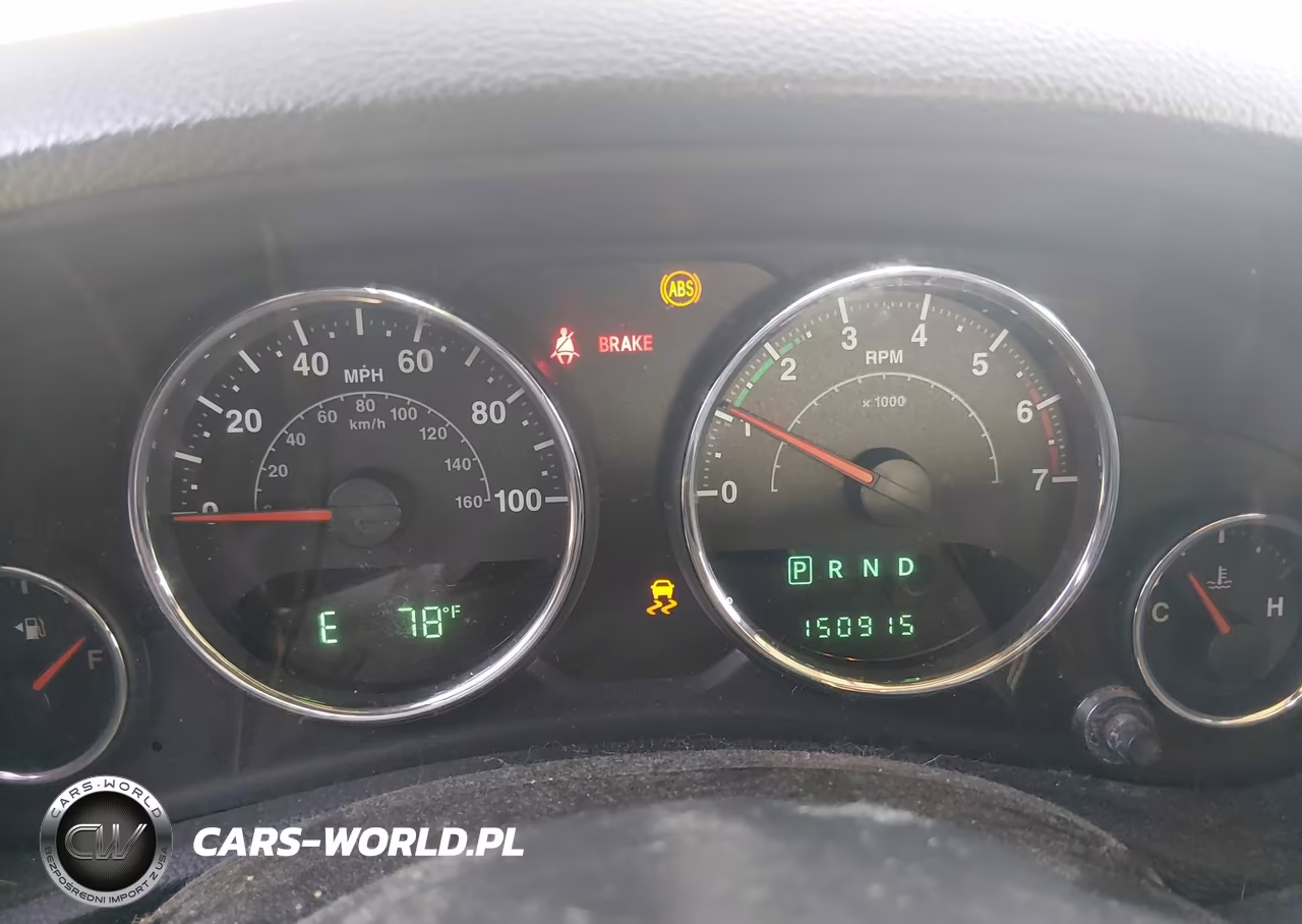 2011 Jeep Wrangler Sport VIN:1J4GA2D12BL606809 - 7