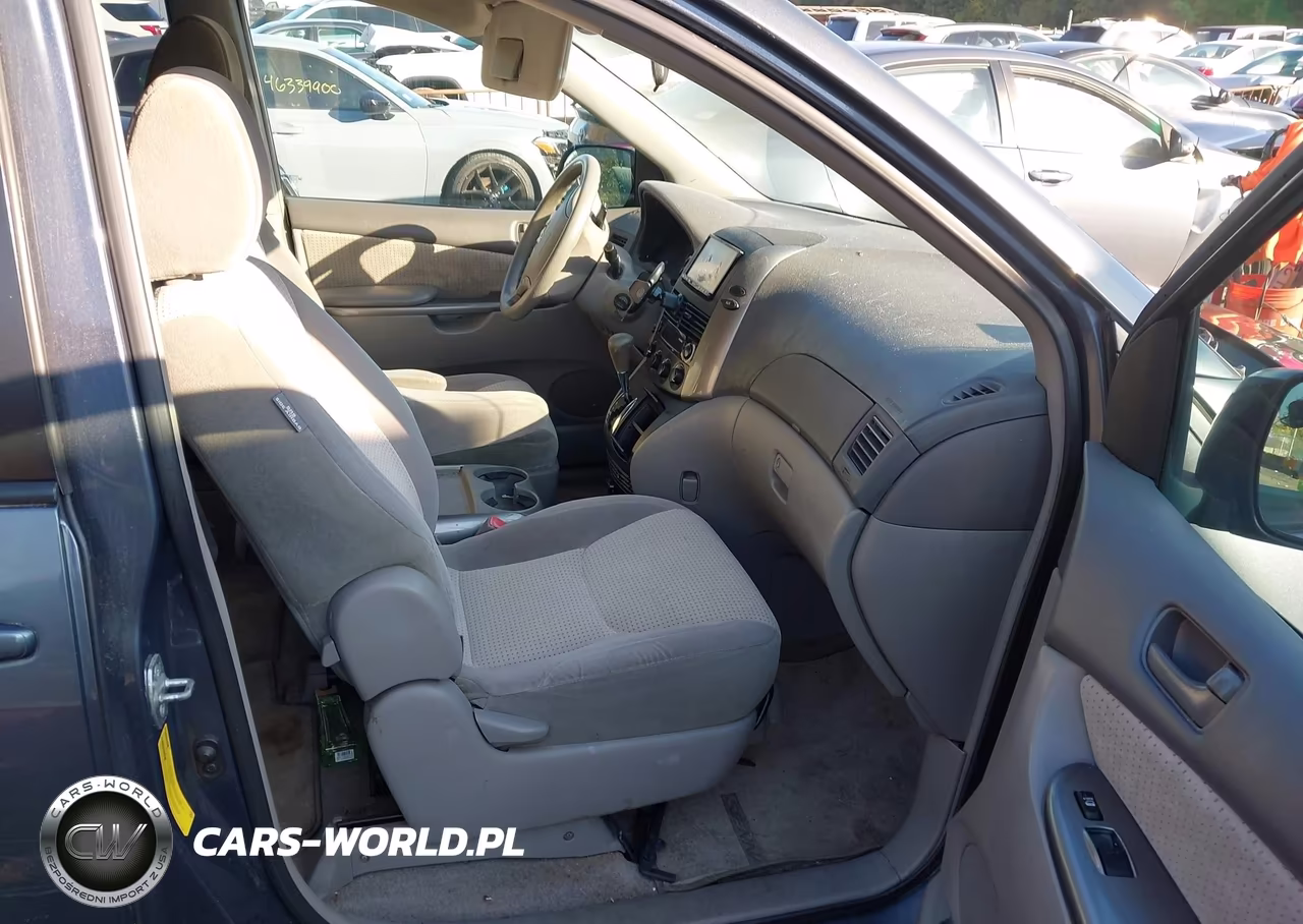 2009 Toyota Sienna Le VIN:5TDZK23C39S228636 - 5