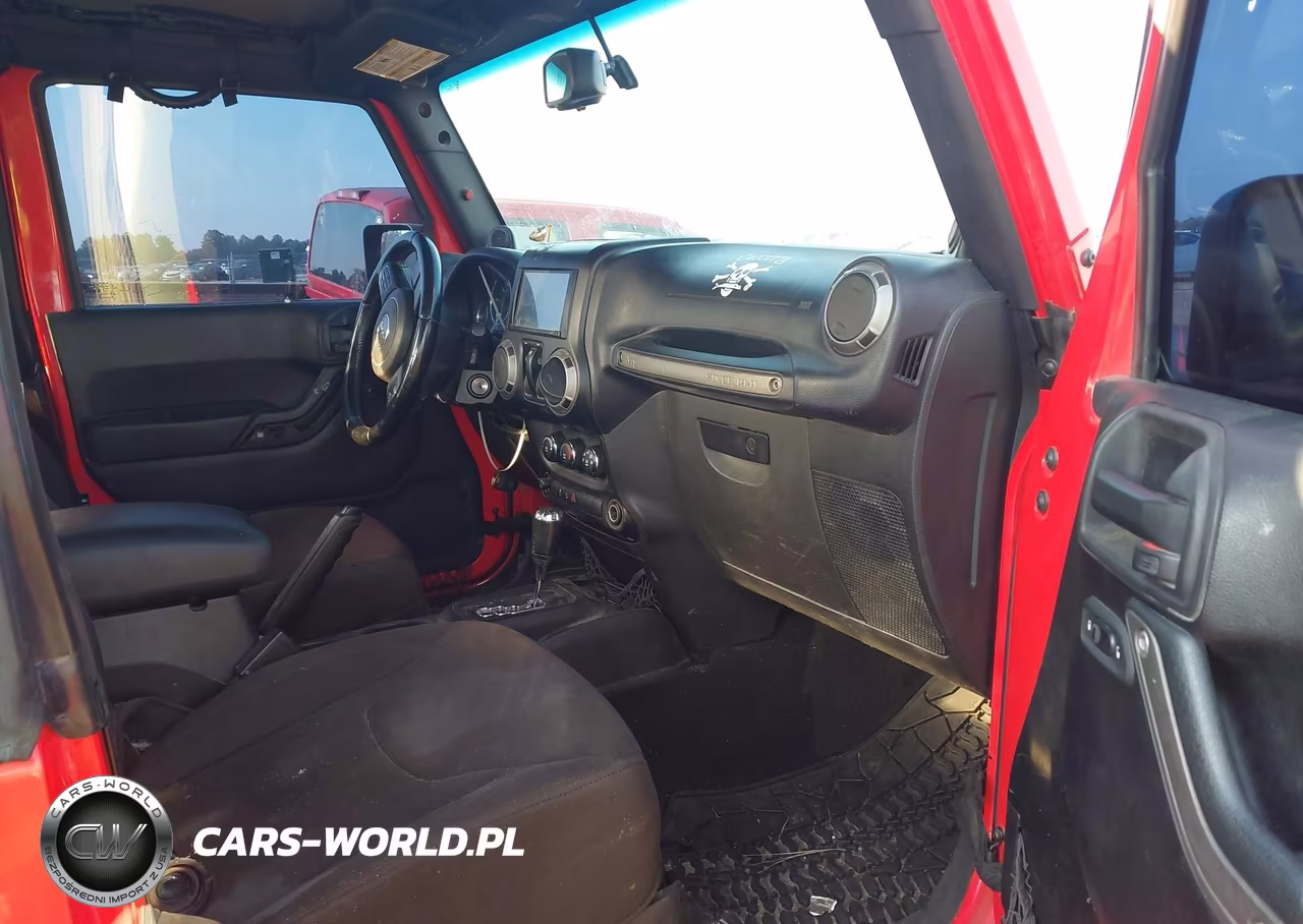 2013 Jeep Wrangler Sport VIN:1C4AJWAG1DL605679 - 5
