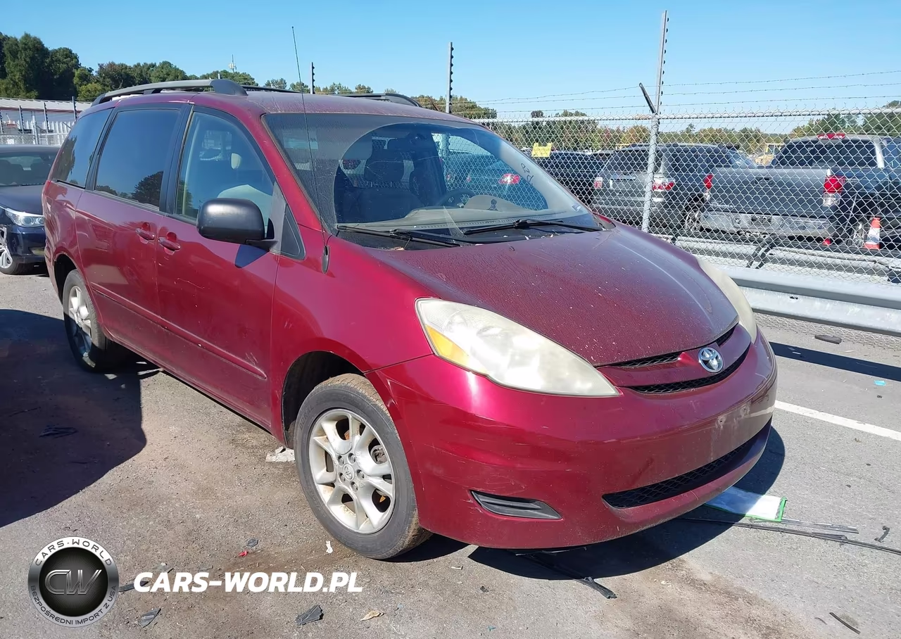 2006 Toyota Sienna Le