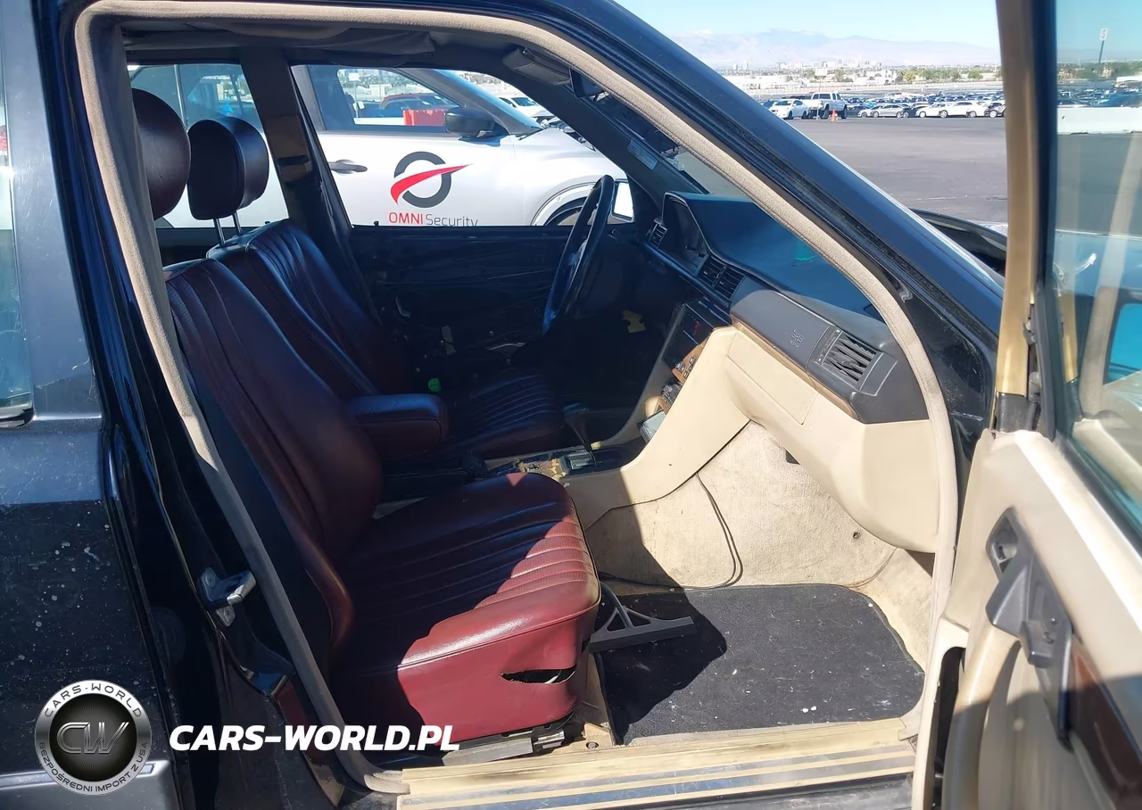 1992 Mercedes-Benz 300 D VIN:WDBEB28E5NB590069 - 5