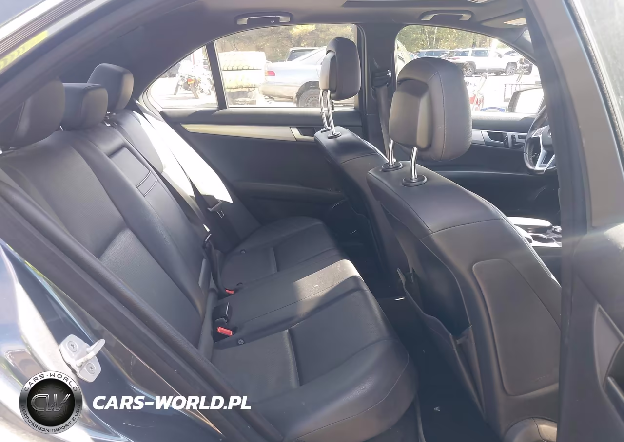 2013 Mercedes-Benz C 300 Sport 4Matic VIN:WDDGF8AB9DG139509 - 8