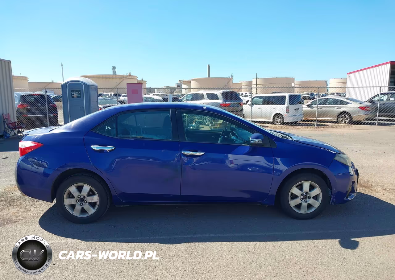 2015 Toyota Corolla S-S Plus-S Premium VIN:5YFBURHE9FP302676 - 13