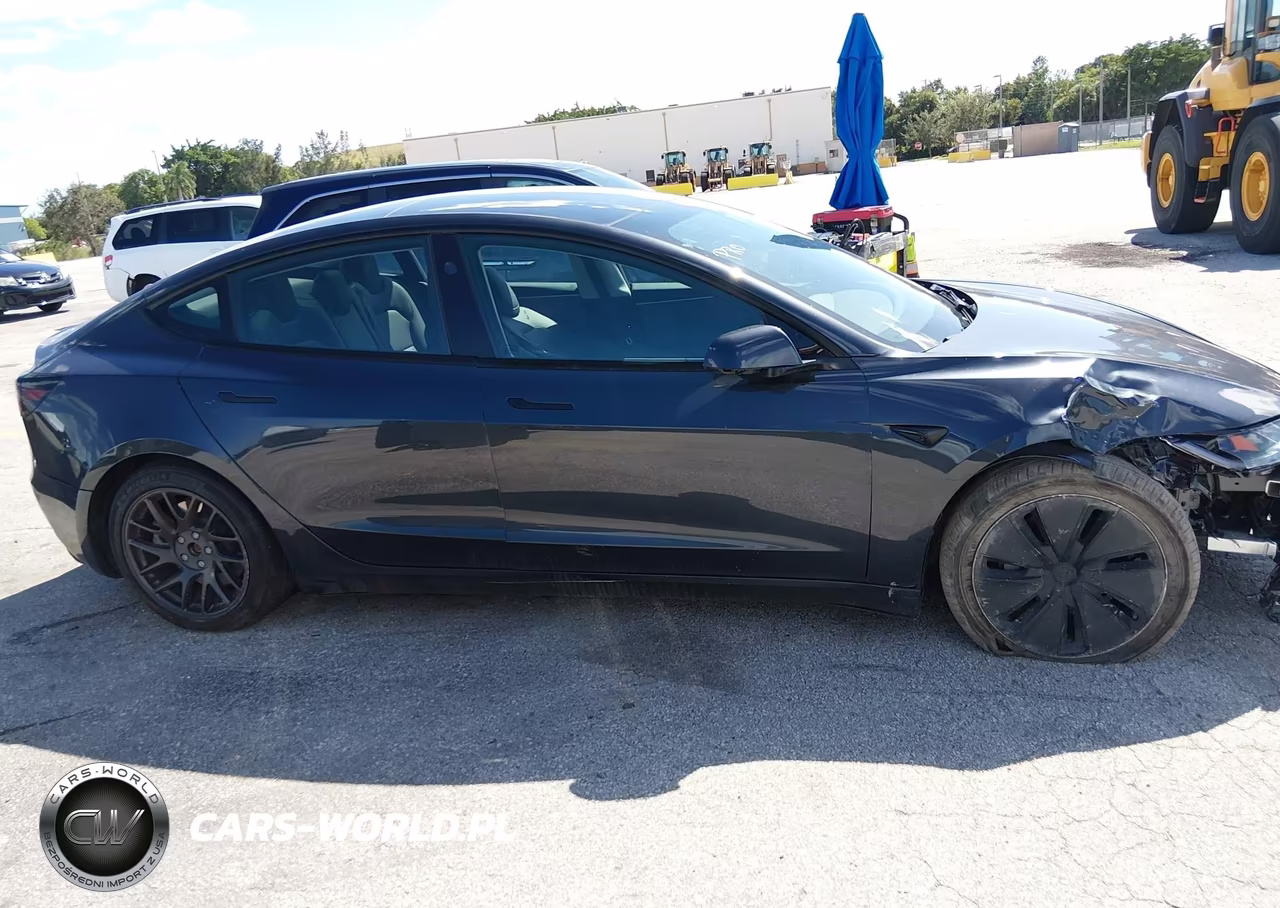 2026 Tesla Model 3 Premium Rear-Wheel Drive-Rear-Wheel Drive VIN:5YJ3E1EA5TF127015 - 13