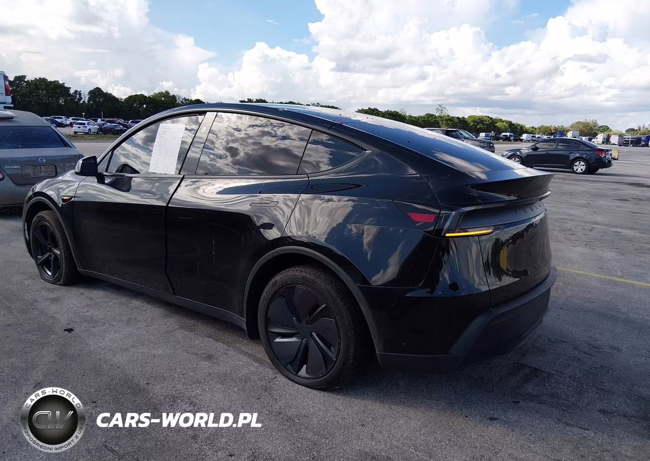 2026 Tesla Model Y Premium Rear-Wheel Drive-Rear-Wheel Drive VIN:7SAYGDED2TF575517 - 3
