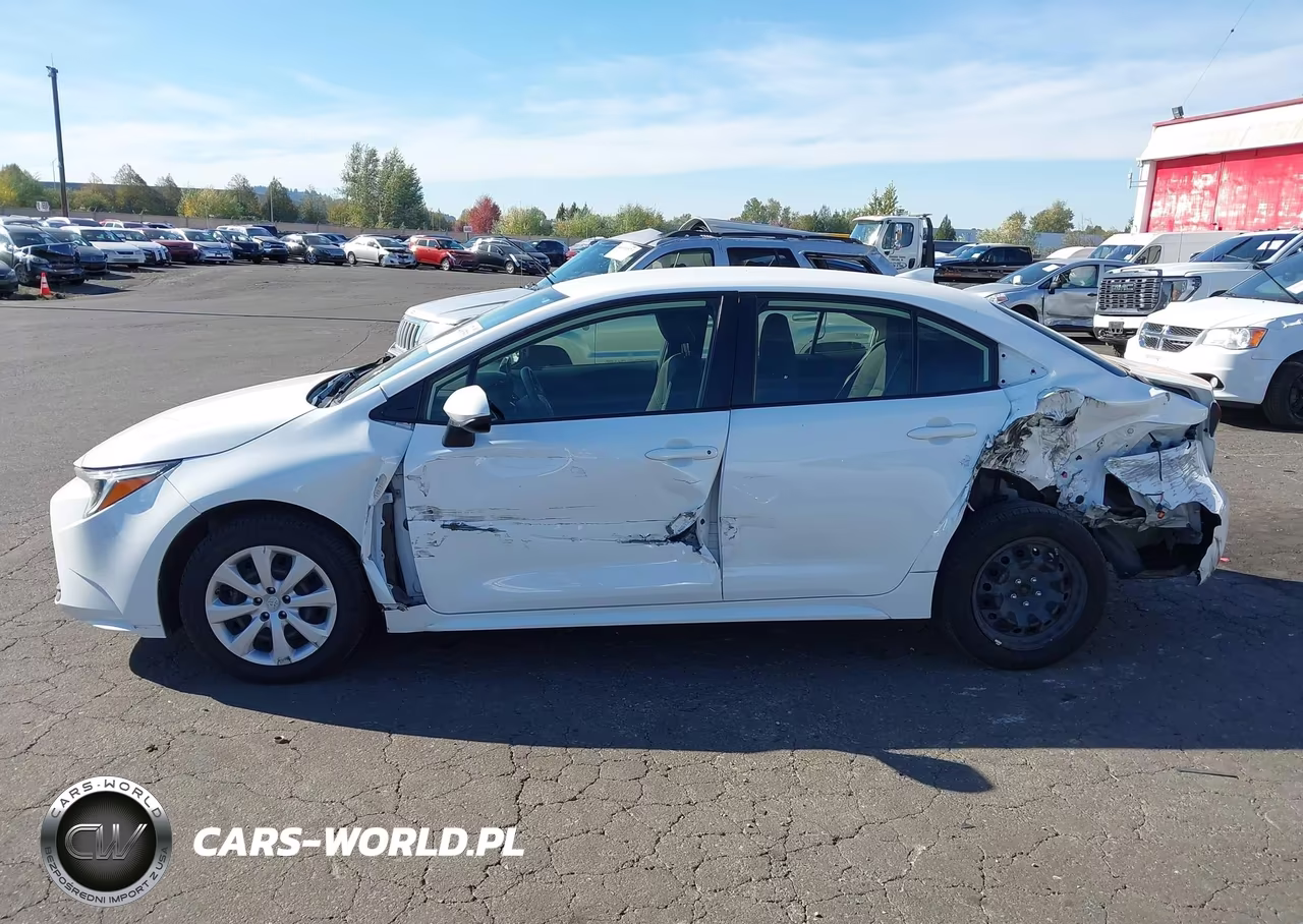 2023 Toyota Corolla Hybrid Le VIN:JTDBCMFE6PJ002933 - 13