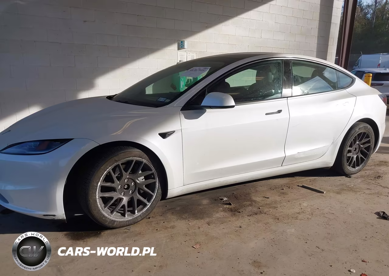 2024 Tesla Model 3 Long Range Dual Motor All-Wheel Drive VIN:5YJ3E1EB9RF740093 - 6