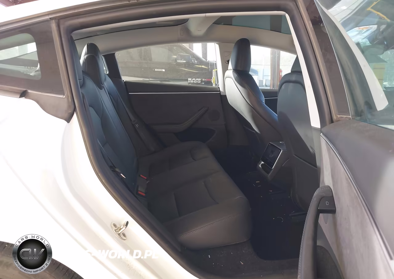 2024 Tesla Model 3 Long Range Dual Motor All-Wheel Drive VIN:5YJ3E1EB9RF740093 - 8