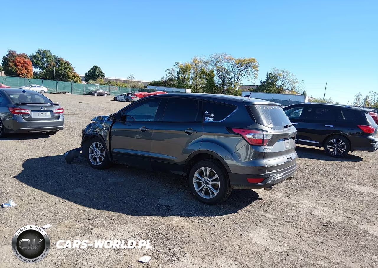 2017 Ford Escape Se VIN:1FMCU9G99HUD29662 - 3