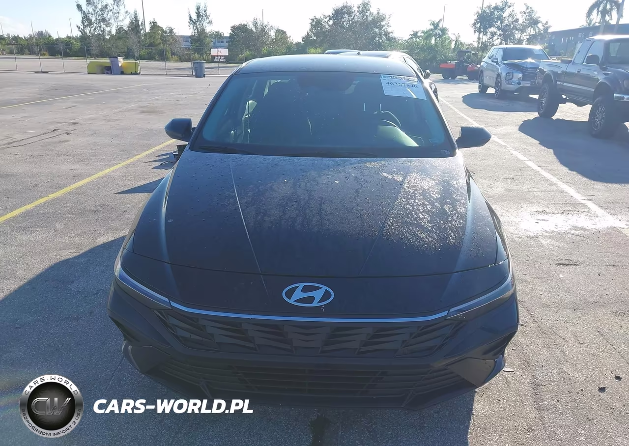 2026 Hyundai Elantra Hybrid Blue VIN:KMHLM4DJ6TU198409 - 13