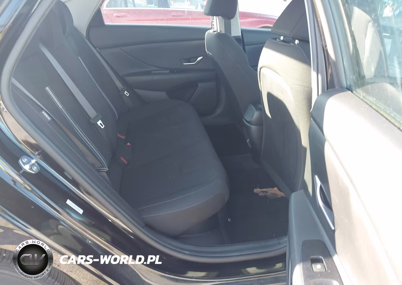 2026 Hyundai Elantra Hybrid Blue VIN:KMHLM4DJ6TU198409 - 8