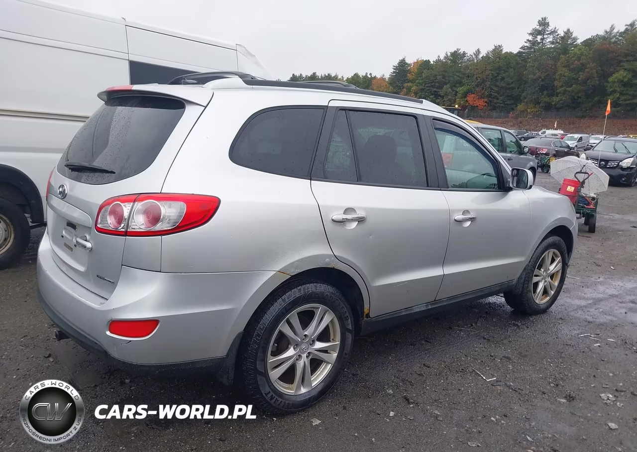 2012 Hyundai Santa Fe Limited V6 VIN:5XYZKDAG0CG140018 - 4