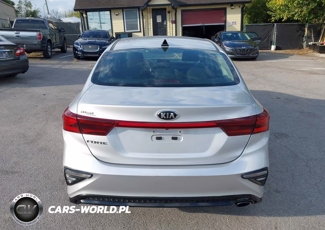 2021 Kia Forte Lxs VIN:3KPF24AD5ME326953 - 16