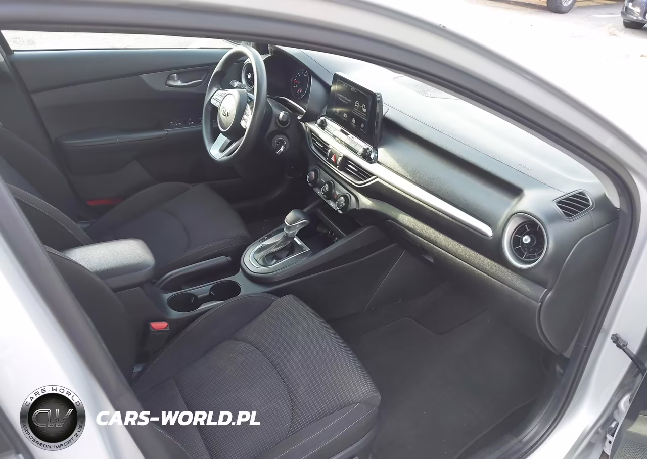 2021 Kia Forte Lxs VIN:3KPF24AD5ME326953 - 5
