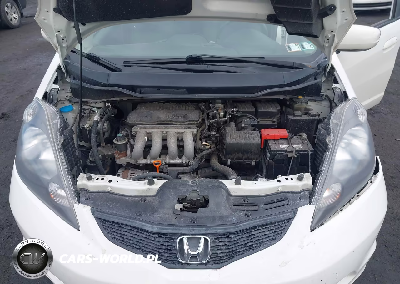 2012 Honda Fit VIN:JHMGE8H36CC035642 - 10