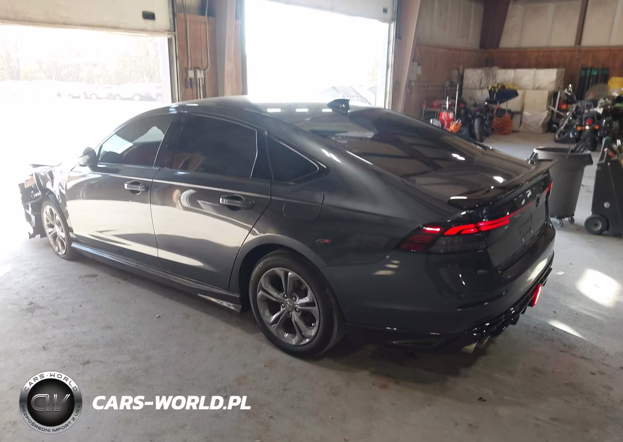2024 Honda Accord Ex VIN:1HGCY1F3XRA041497 - 3