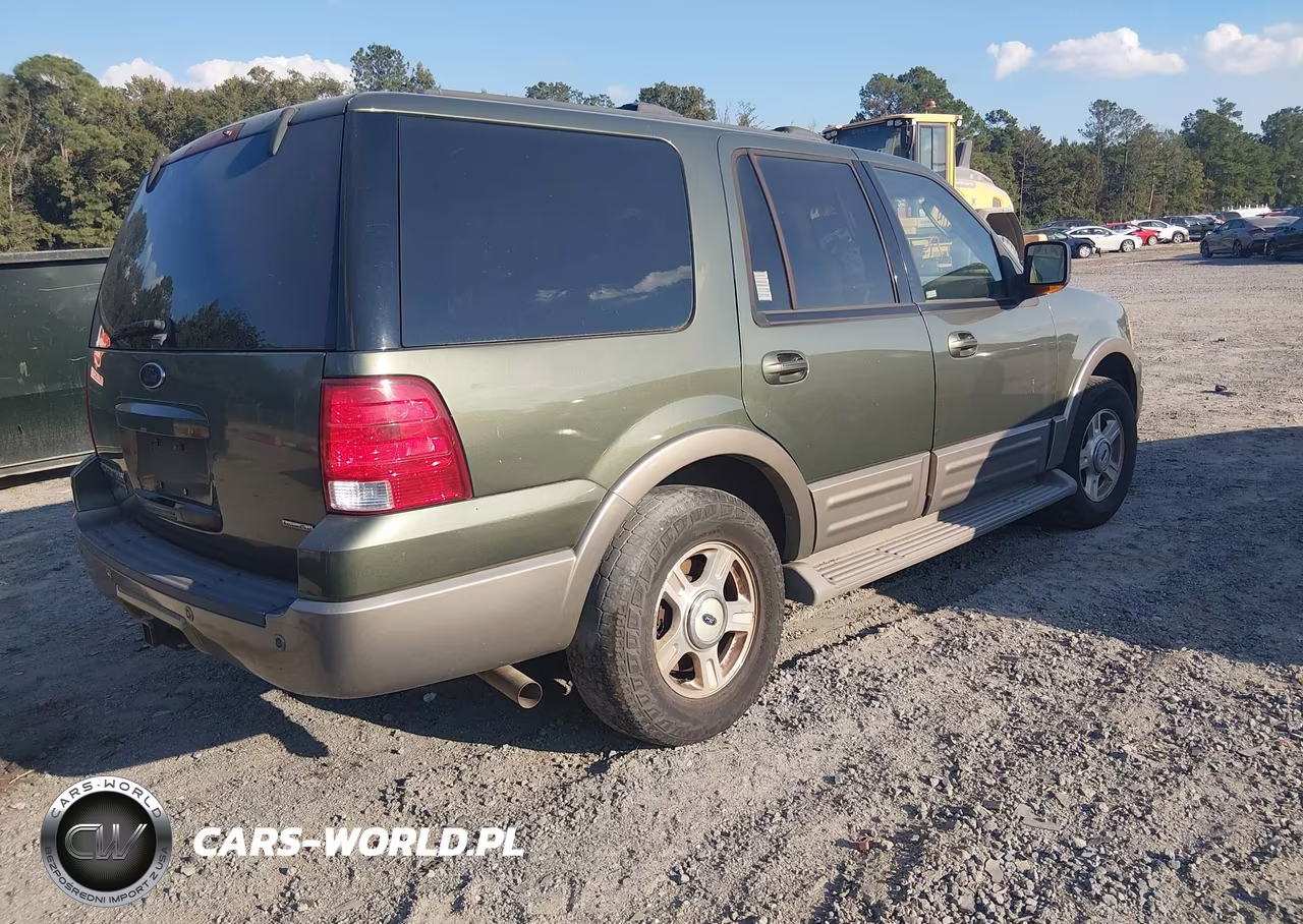2003 Ford Expedition Eddie Bauer VIN:1FMFU18L33LB66207 - 4