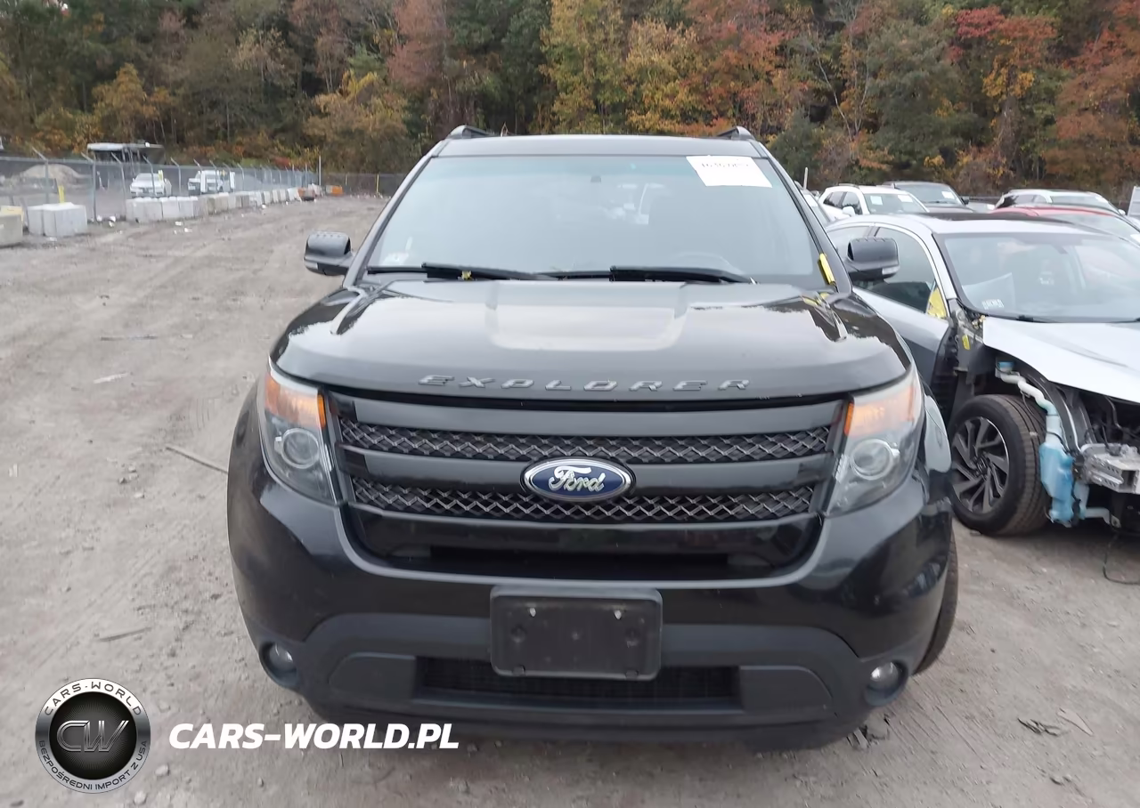 2015 Ford Explorer Sport VIN:1FM5K8GTXFGB28630 - 12