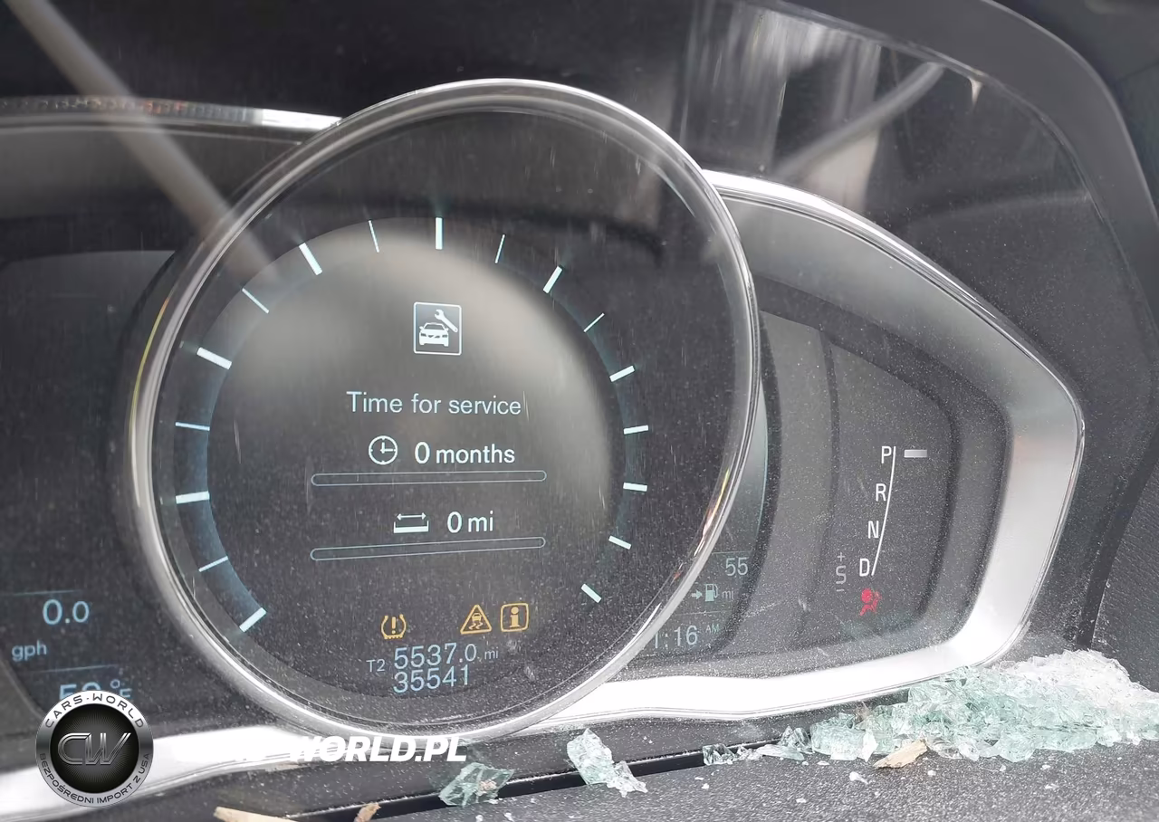 2014 Volvo S60 T5 Platinum VIN:YV1612FH4E2286442 - 7